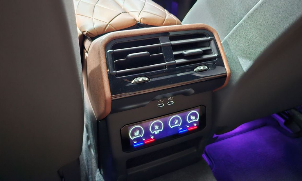 BMW 5-Series 530i xDrive M Sport, 2024