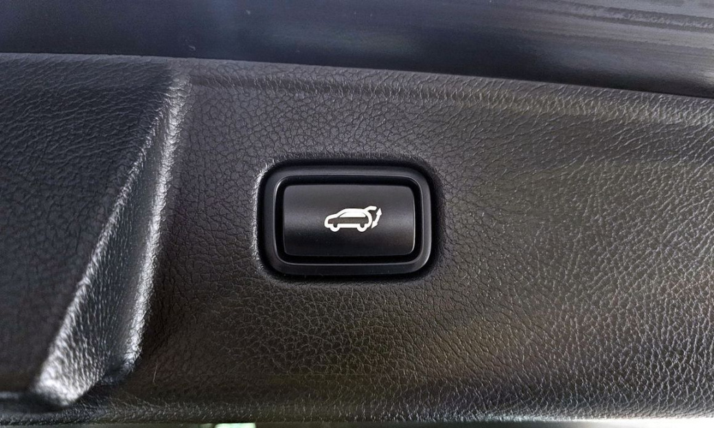 Kia Mohave Diesel 3.0 4WD 7-Seater, 2022