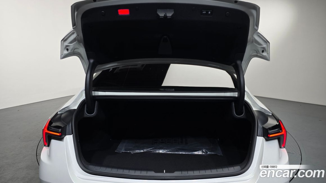 Kia K8 2.5 Gasoline 2WD, 2025