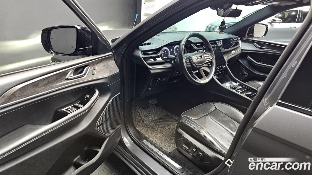 Jeep Cherokee L 3.6 Overland, 2022