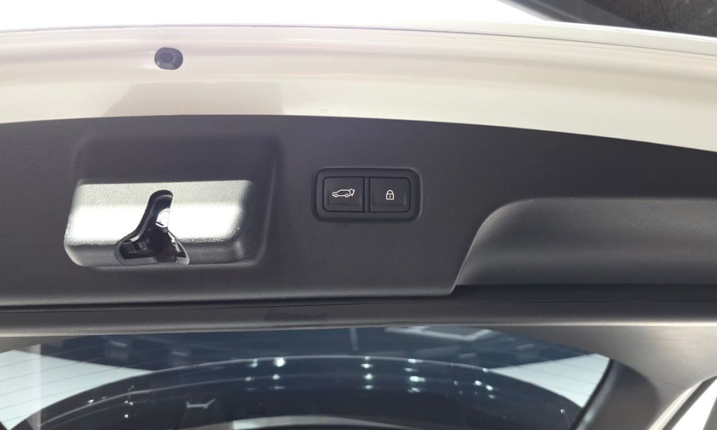 Hyundai Palisade Gasoline 2.5T 4WD 7-Seater, 2025
