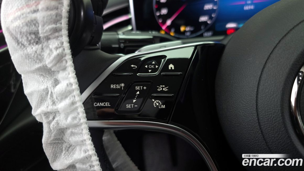 Mercedes-Benz E-Class E200 Avantgarde, 2024