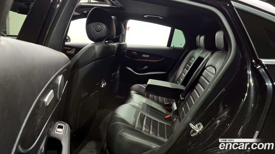 Mercedes-Benz GLC-Class GCL300 4MATIC Coupe, 2023