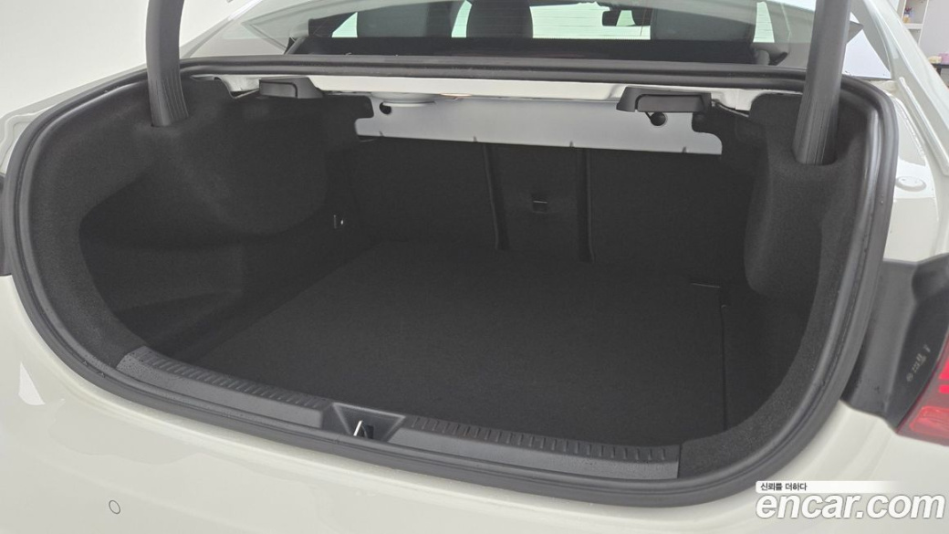 Mercedes-Benz A-Class A220 Sedan, 2026