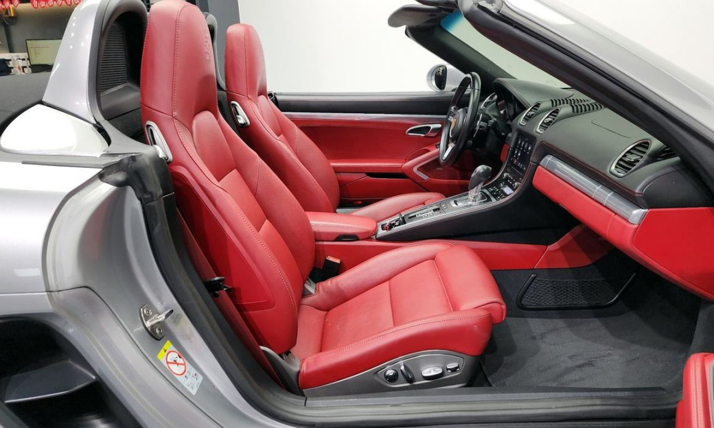 Porsche 718 4.0 GTS, 2024