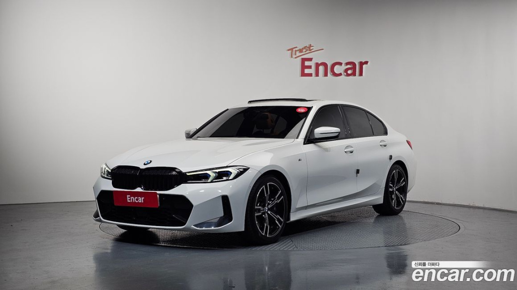 BMW 3-Series 320i M Sport, 2023