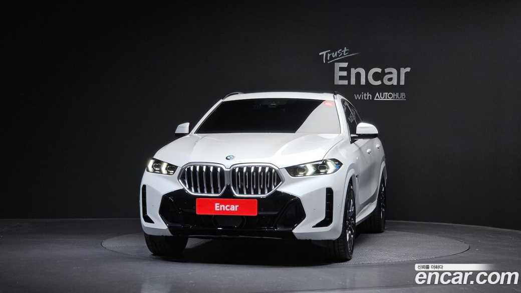 BMW X6 xDrive40i M Sport, 2025