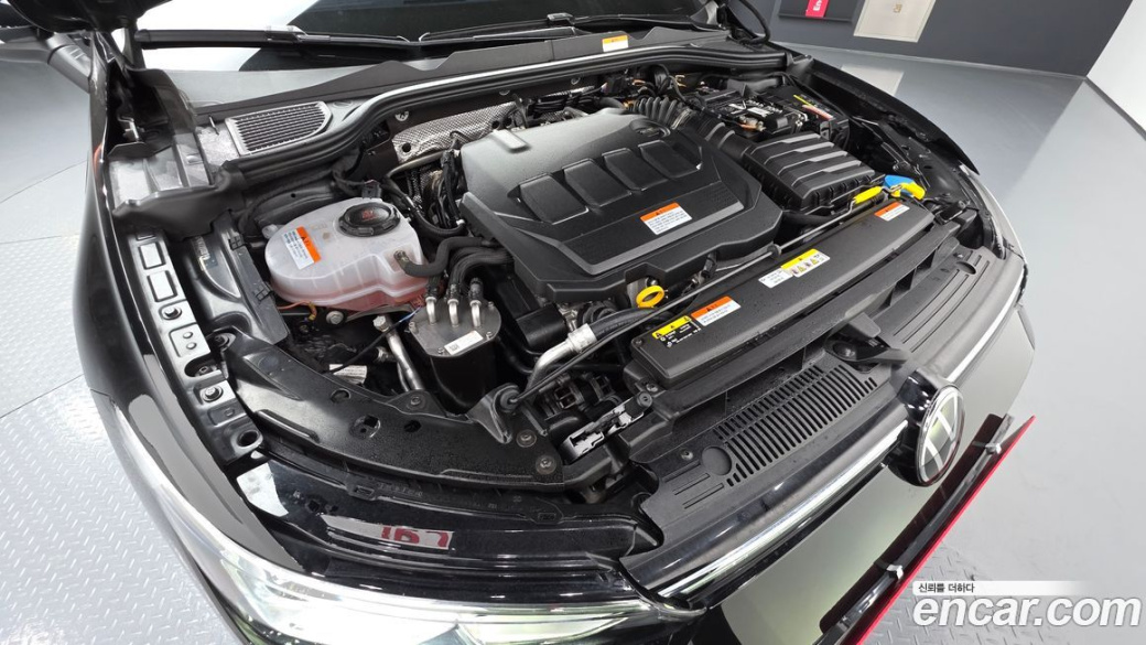 Volkswagen Golf 2.0 TDI Prestige, 2024