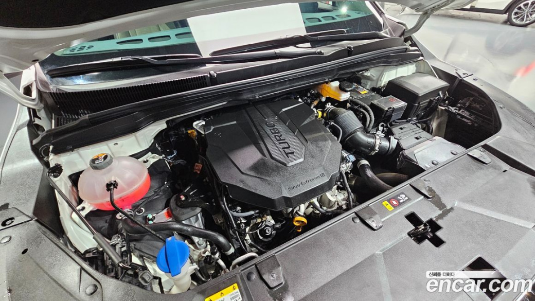 Kia Carnival 7-Seater Hi-Limousine, 2023