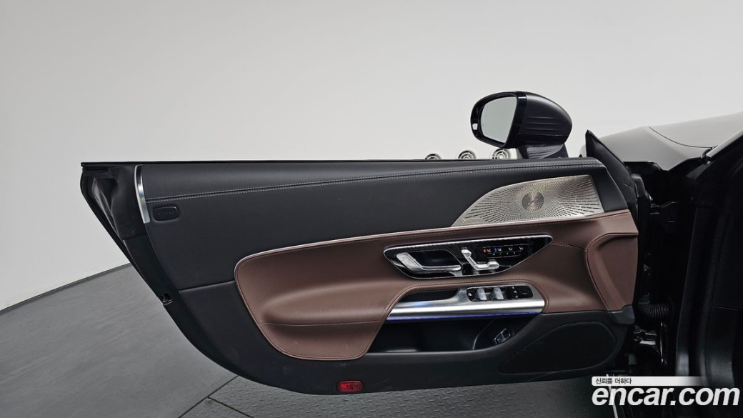 Mercedes-Benz SL-Class AMG SL63 4MATIC+, 2024