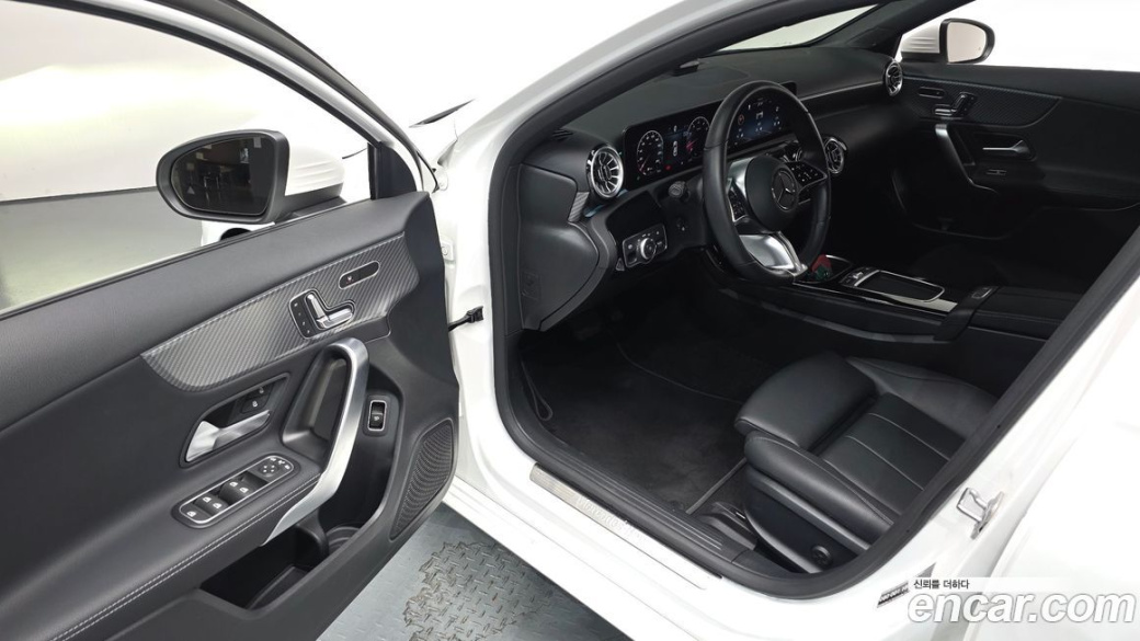 Mercedes-Benz A-Class A220 Sedan, 2024