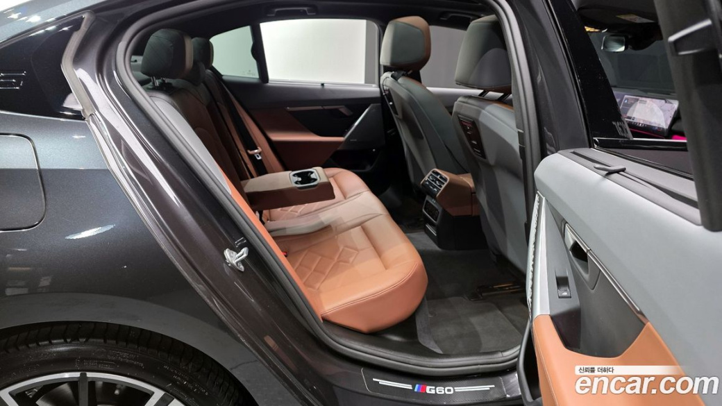 BMW 5-Series 530i xDrive M Sport, 2024