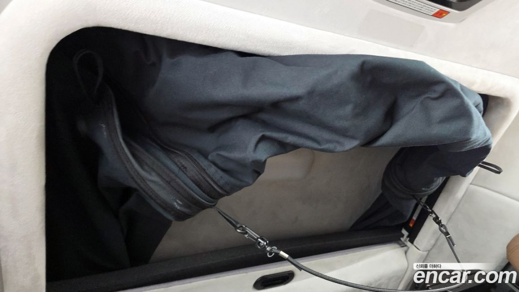 Hyundai Staria 2WD Camping Car, 2024