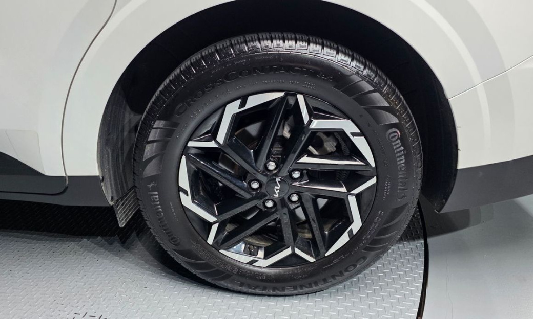 Kia Carnival 9-Seater Noblesse, 2024