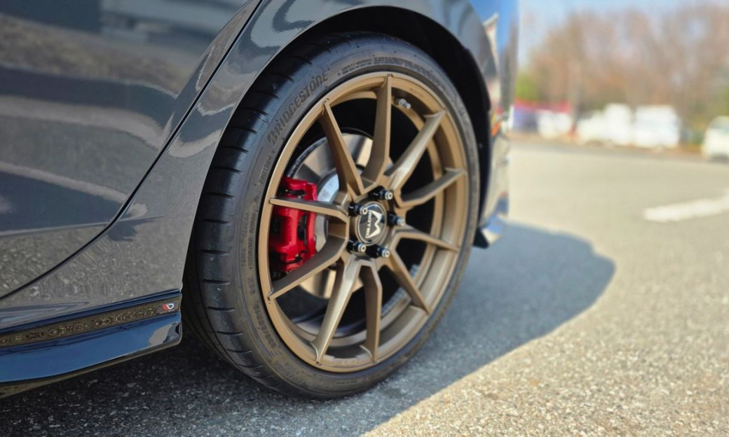 Volkswagen Golf 2.0 GTI, 2024