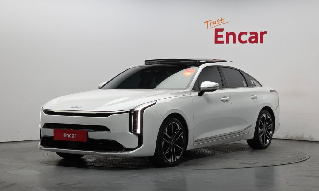 Kia K8 2.5 Gasoline 2WD, 2025