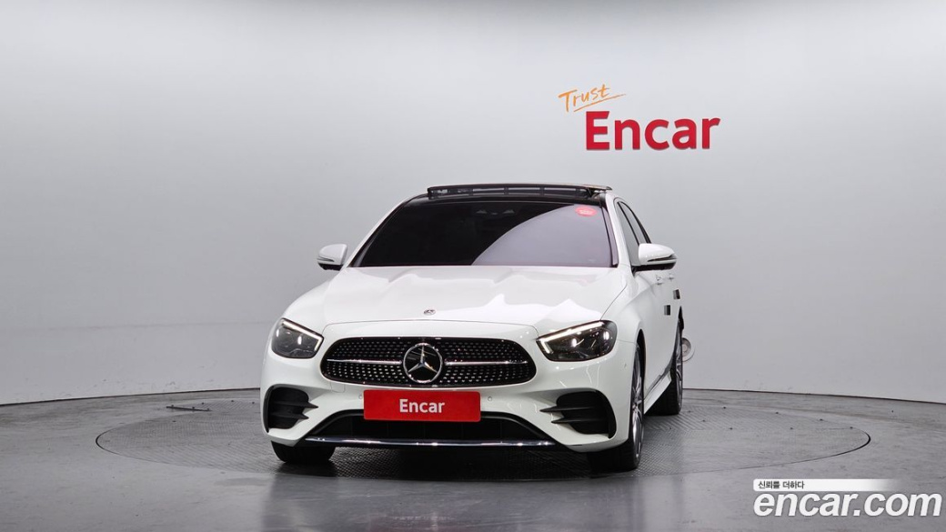 Mercedes-Benz E-Class E350 4MATIC AMG Line, 2021