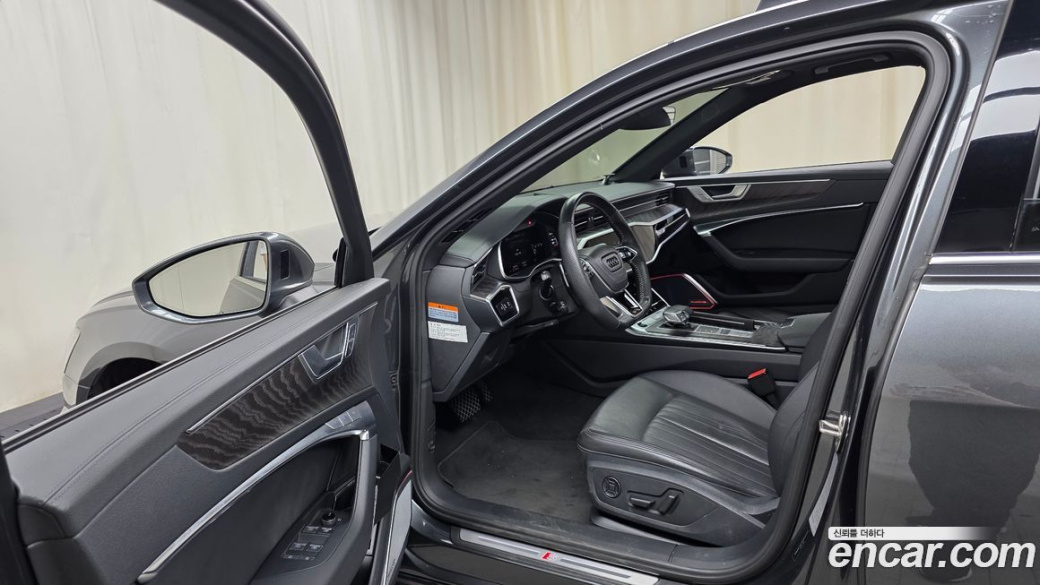 Audi A6 40 TDI Premium, 2022