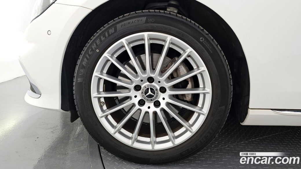 Mercedes-Benz E-Class E250 Exclusive, 2023