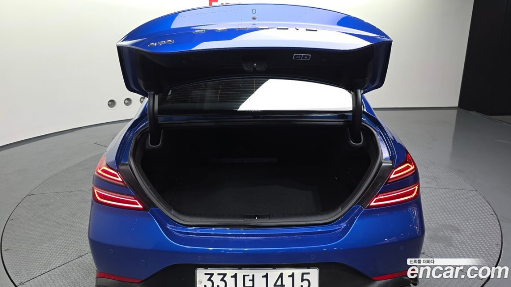 Genesis G70 Gasoline 2.0T 2WD, 2023