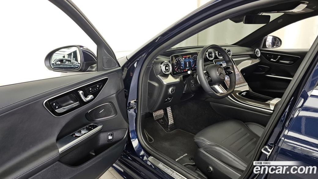 Mercedes-Benz C-Class C300 AMG Line, 2022