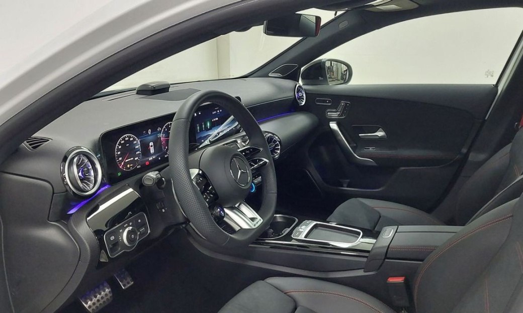 Mercedes-Benz A-Class AMG A45 4MAITC+ Hatchback, 2025