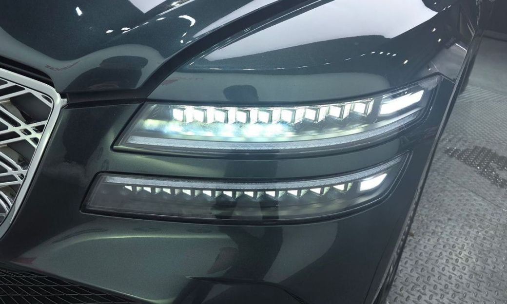 Genesis G80 Gasoline 2.5 Turbo 2WD, 2025