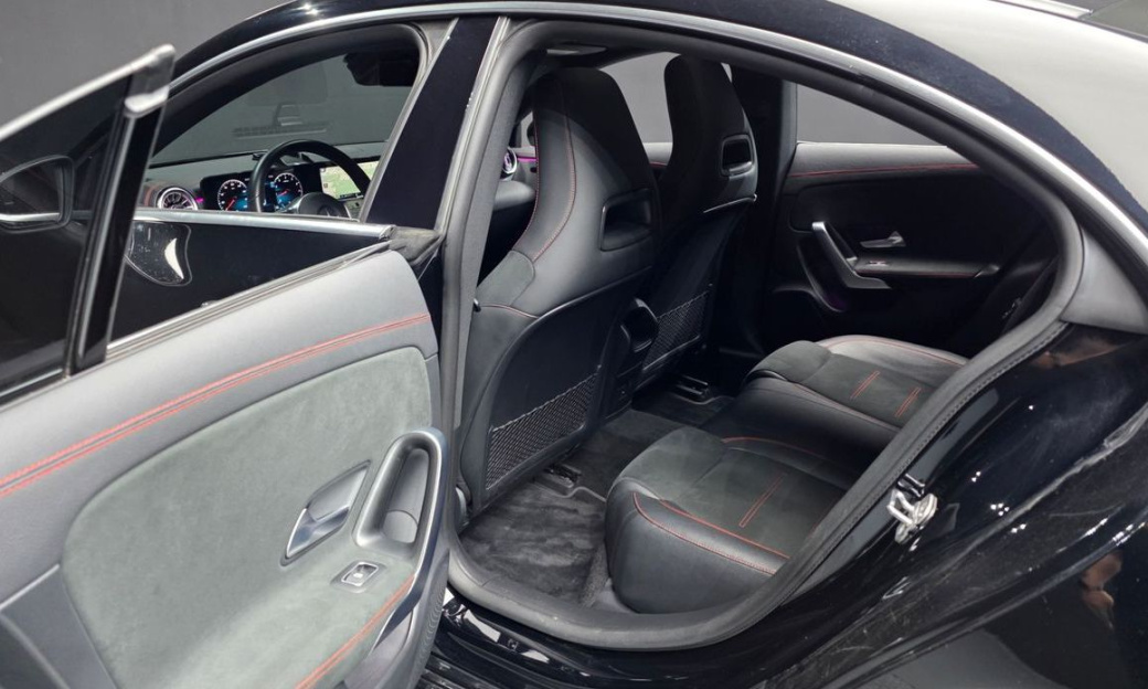 Mercedes-Benz CLA-Class CLA250 4MATIC, 2023