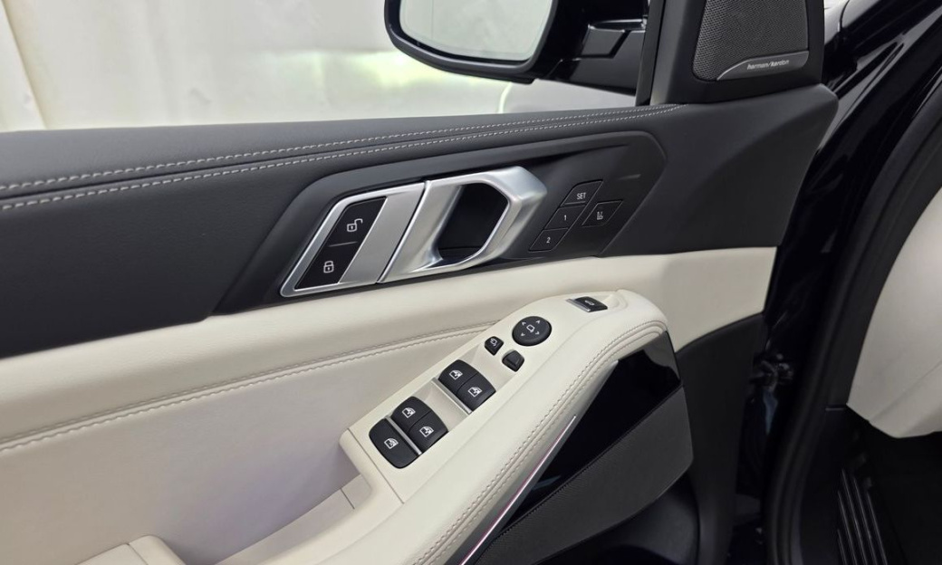 BMW X5 xDrive 40i M Sport, 2025