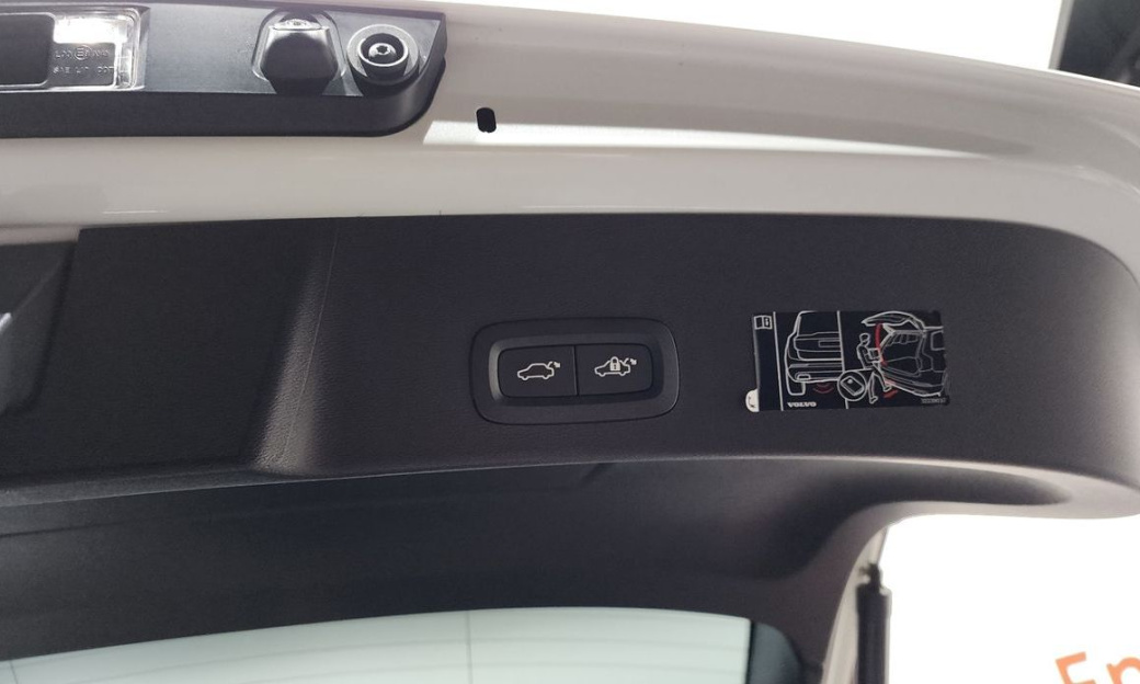 Volvo XC40 B4 Inscription, 2022