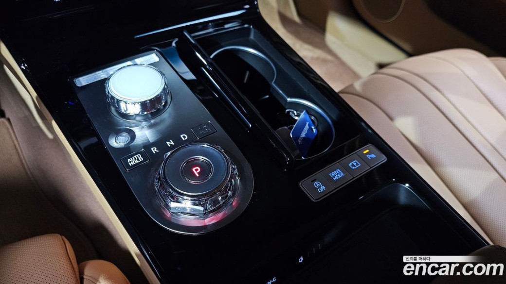 Genesis G80 Gasoline 2.5 Turbo AWD, 2025