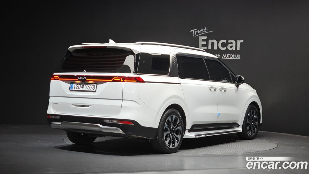 Kia Carnival 9-Seater Noblesse, 2023