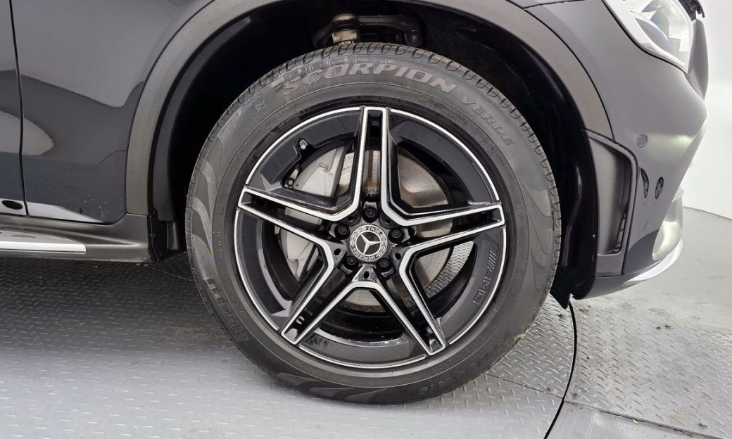 Mercedes-Benz GLC-Class GLC300 4MATIC, 2022