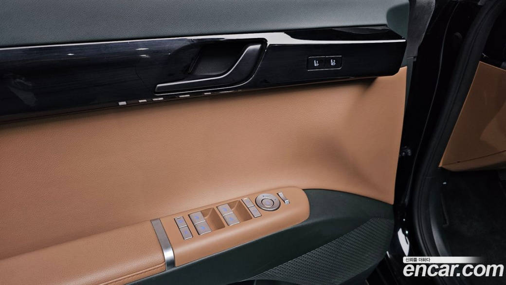 Hyundai Grandeur 2,5 Gasoline 2WD, 2023