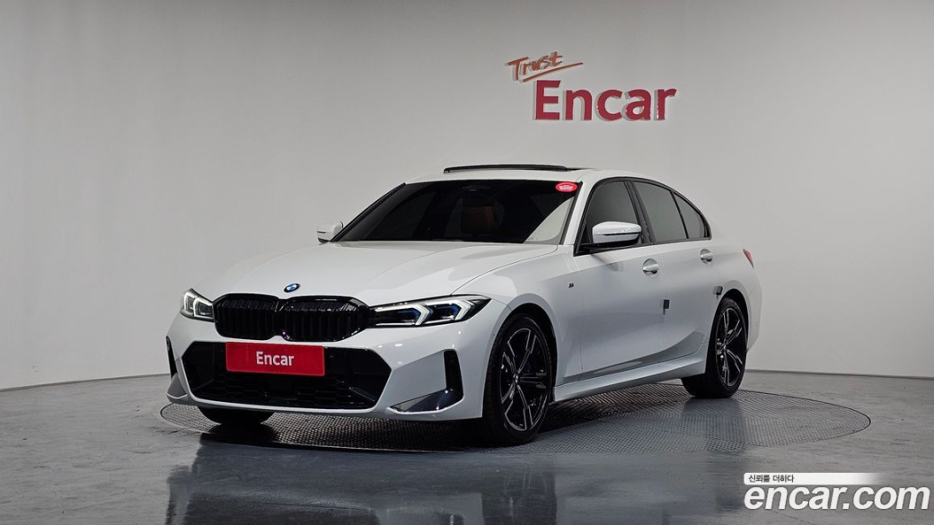 BMW 3-Series 320i M Sport, 2024