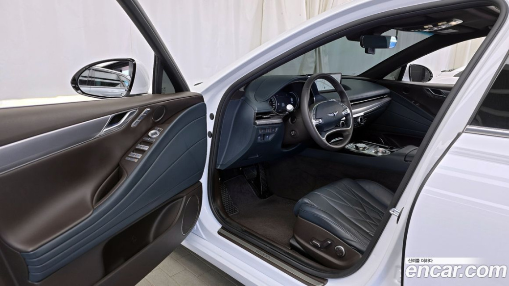 Genesis G80 Gasoline 2.5 Turbo 2WD, 2024