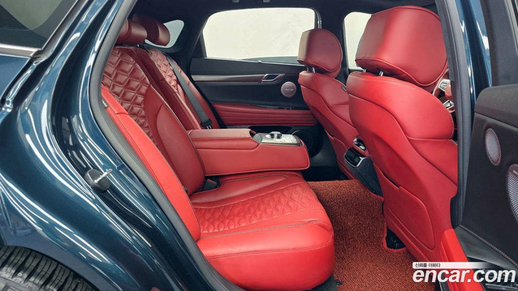 Genesis G80 Gasoline 2.5 Turbo AWD, 2025