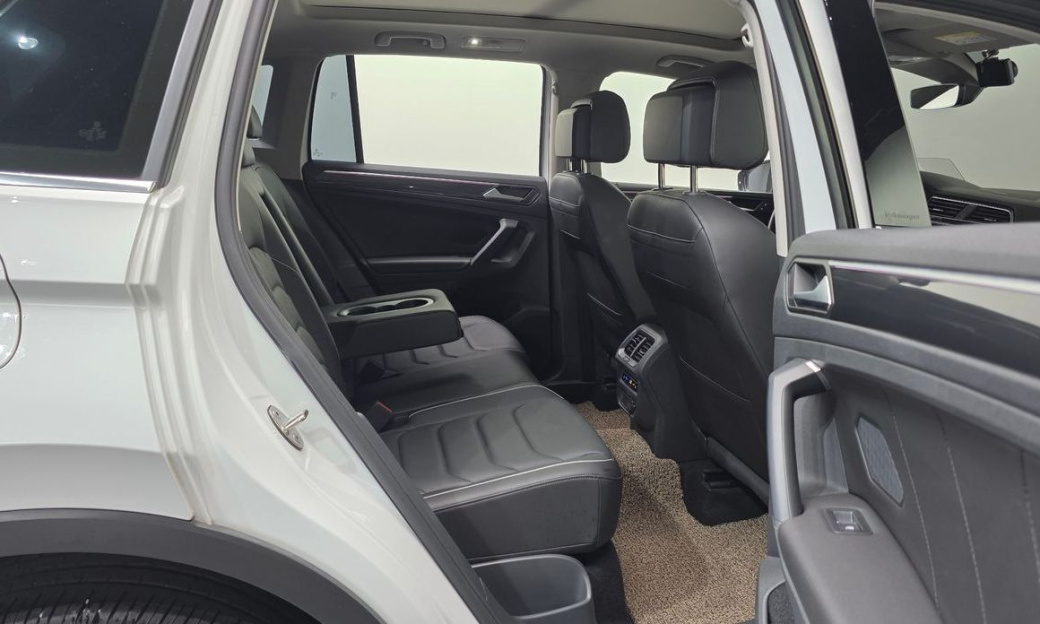 Volkswagen Tiguan 2.0 TDI Prestige, 2023
