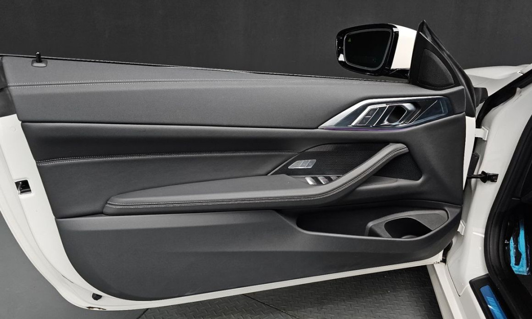 BMW 4-Series 420i M Sport Convertible, 2023