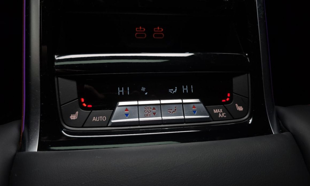 BMW 8-Series M850i xDrive Gran Coupe, 2025