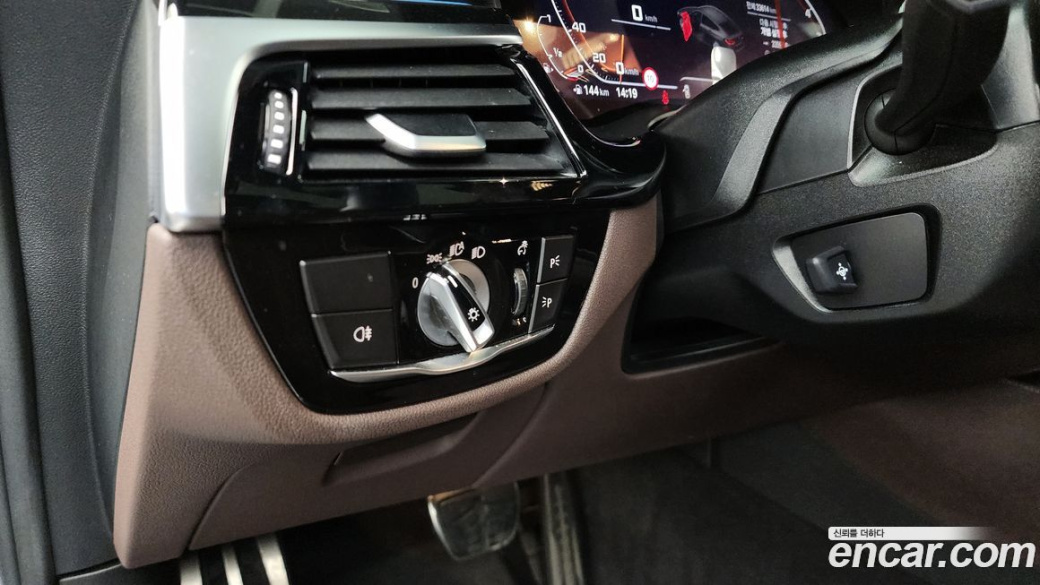 BMW Gran Turismo 630i xDrive M Sport, 2023