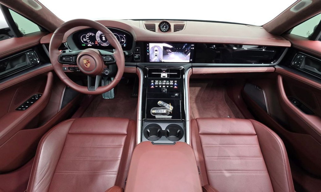 Porsche Panamera 4.0 GTS, 2025