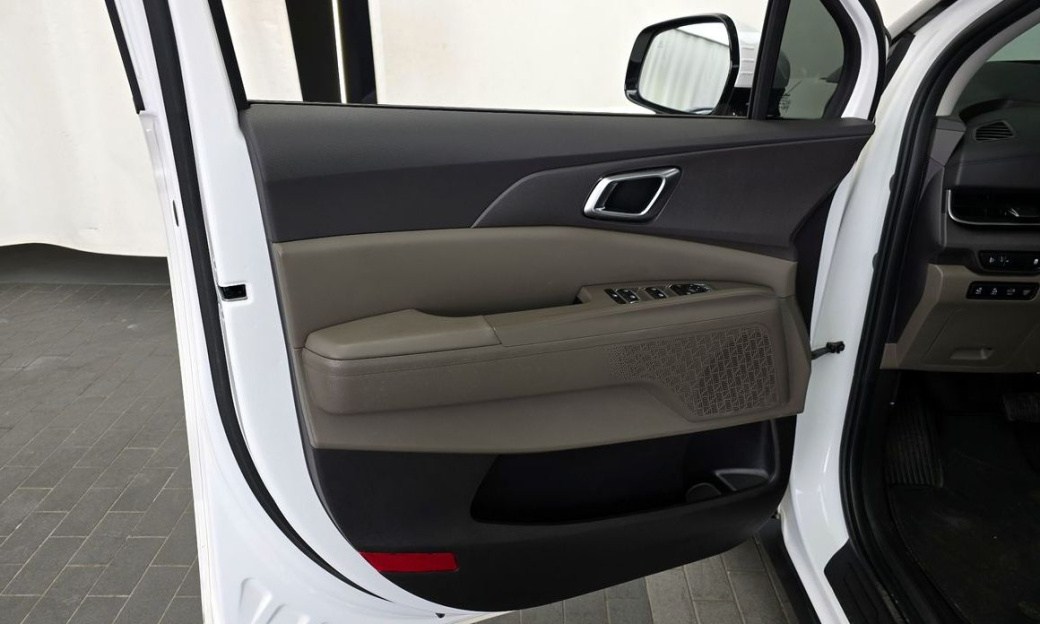 Kia Carnival 9-Seater Noblesse, 2025