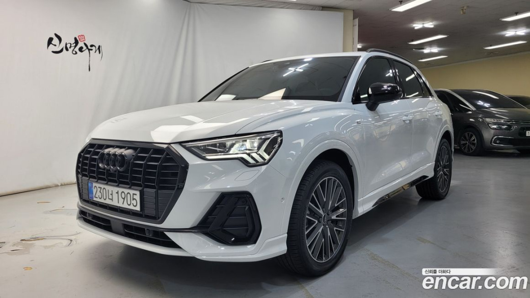 Audi Q3 35 TDI Premium, 2025