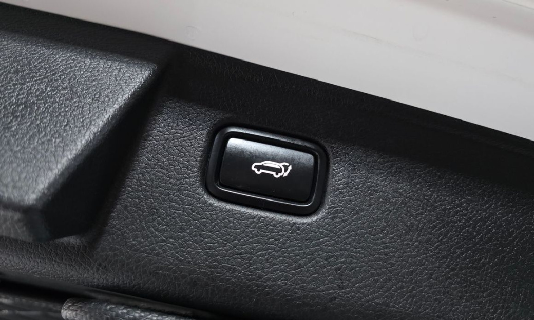 Kia Mohave Diesel 3.0 4WD 6-Seater, 2022