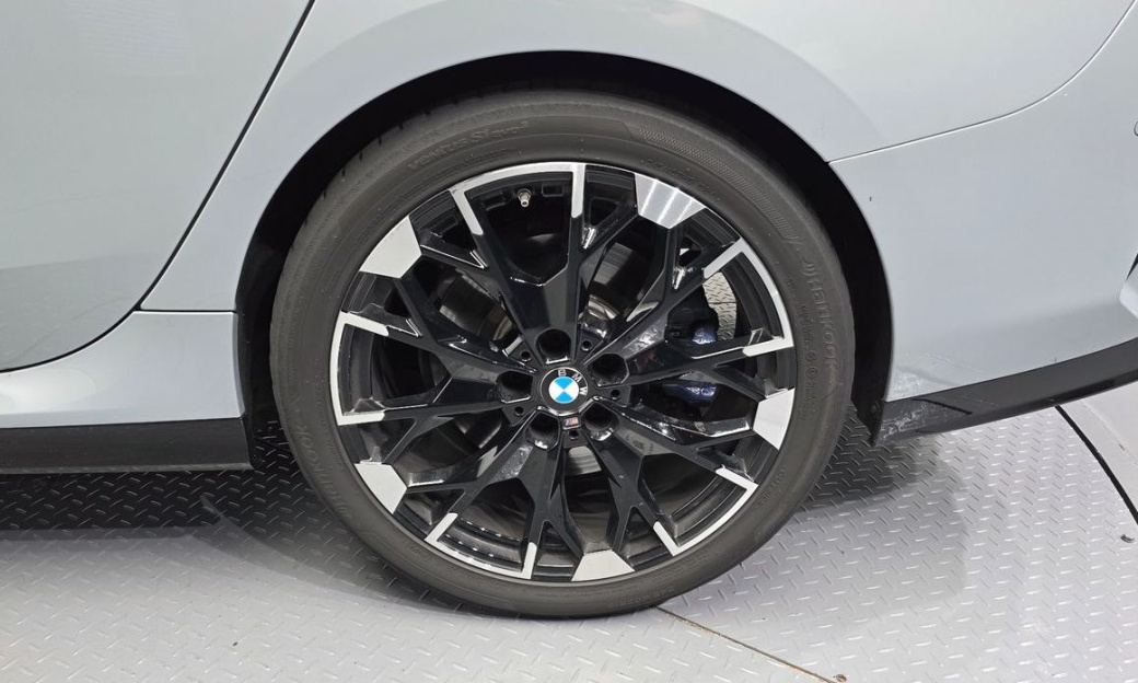 BMW 2-Series M235 xDrive, 2025
