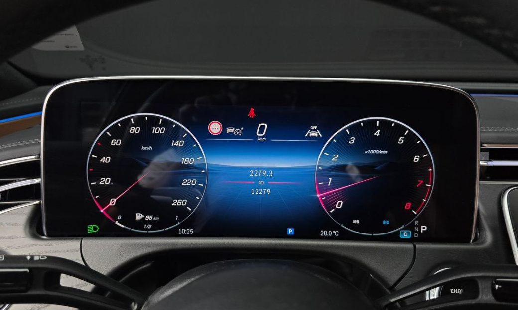 Mercedes-Benz E-Class E200 Avantgarde, 2024