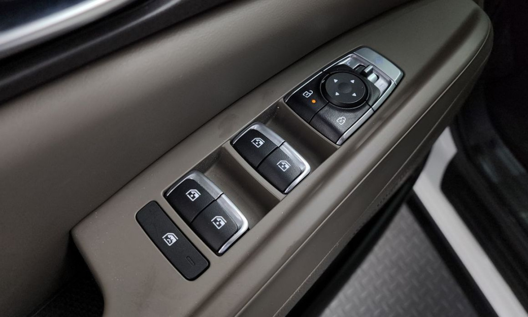 Kia Carnival 7-Seater Noblesse, 2024