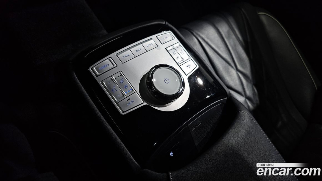 Genesis G80 Gasoline 2.5 Turbo AWD, 2023