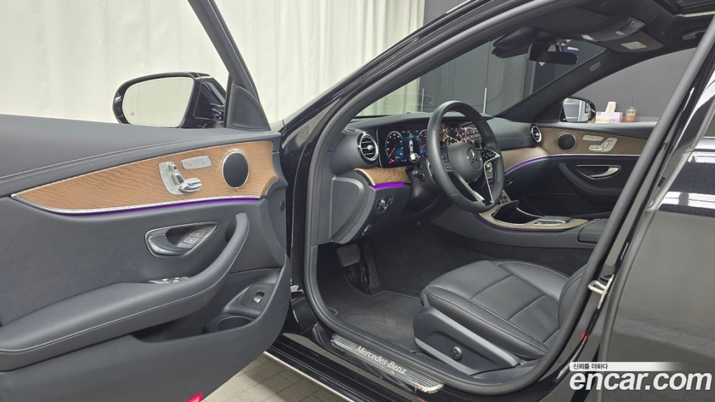 Mercedes-Benz E-Class E250 Exclusive, 2023
